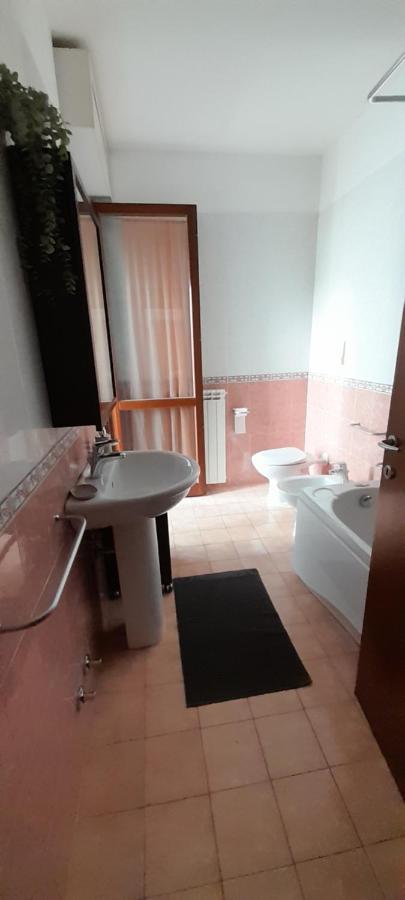 I Meridiani Montesilvano Marina Exteriör bild